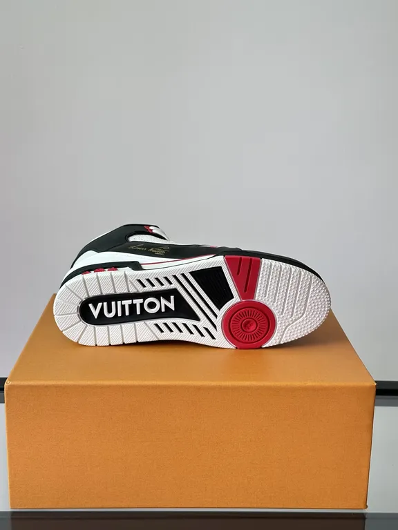 Louis Vuitton Shoe 